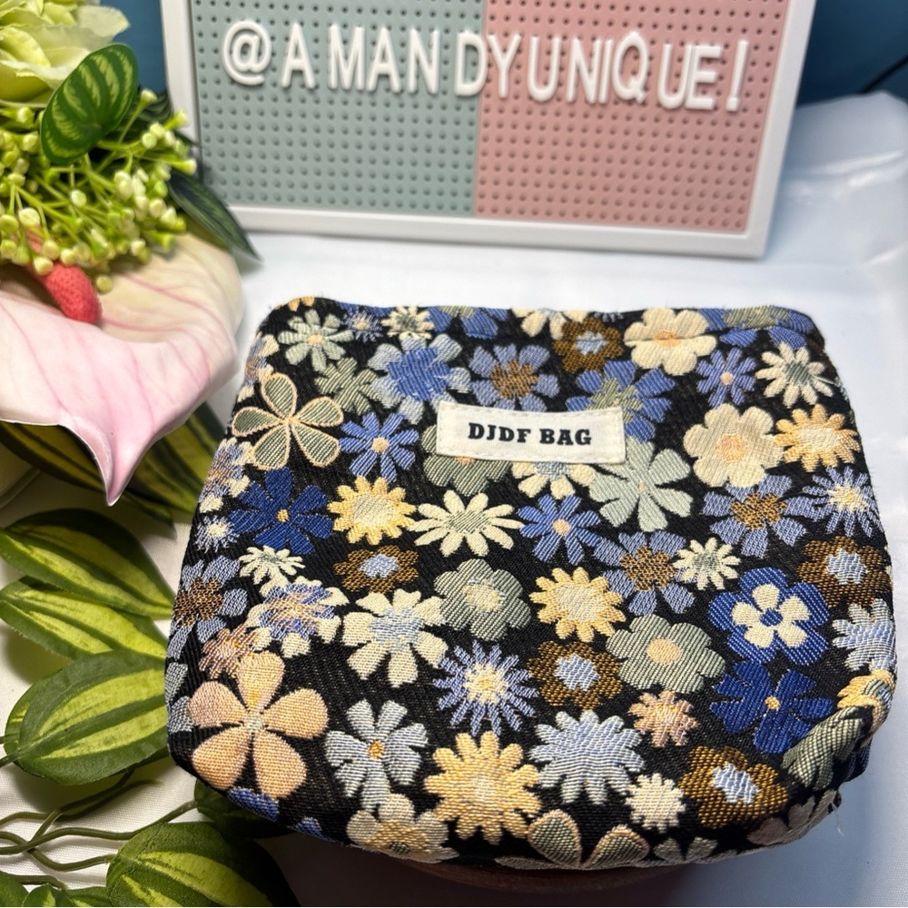 Knitted fabric MakeUp Bag, cosmetics Bag